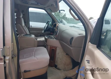 2001 Ford Econoline E150 Van из США, поврежденный, VIN 1FDRE14WT11B7694